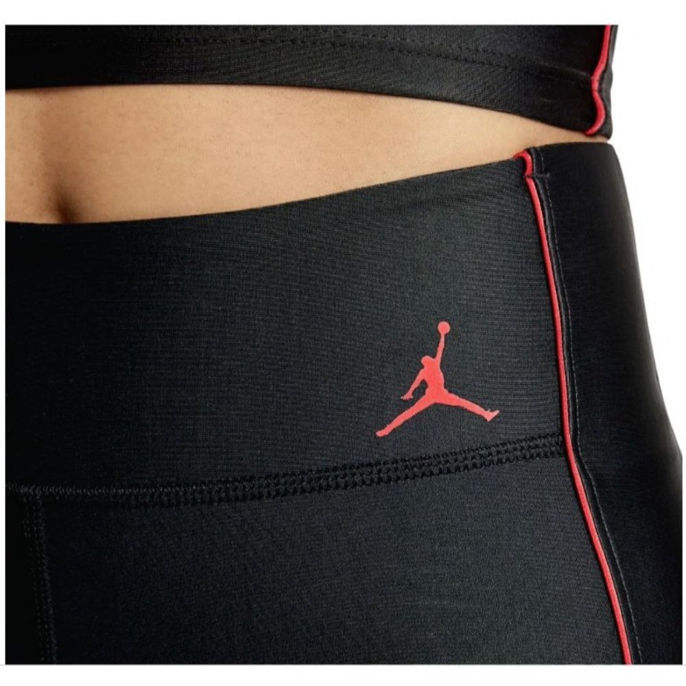 Jordan Women's Black DC7315-010 Athletic Tight Fit Running Bike Shorts Sz Small - Picture 4 of 16